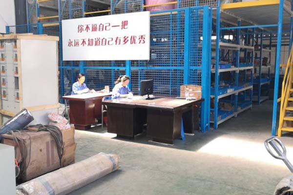 中信彩喷粉房工厂
